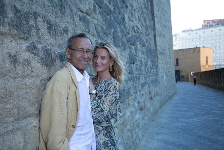 "Будь я Кончаловским, влюблялась бы только в таких". Маргарита Симоньян восхитилась Юлией Высоцкой и заявила, что считает её примером