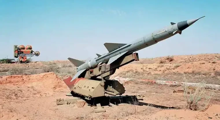 Зенитные ракетные комплексы С-75 и их иностранные клоны на спутниковых снимках