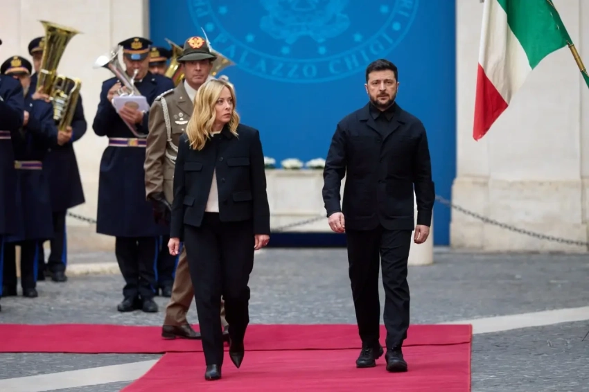 Зеленский признал невозможность вступления Украины в НАТО