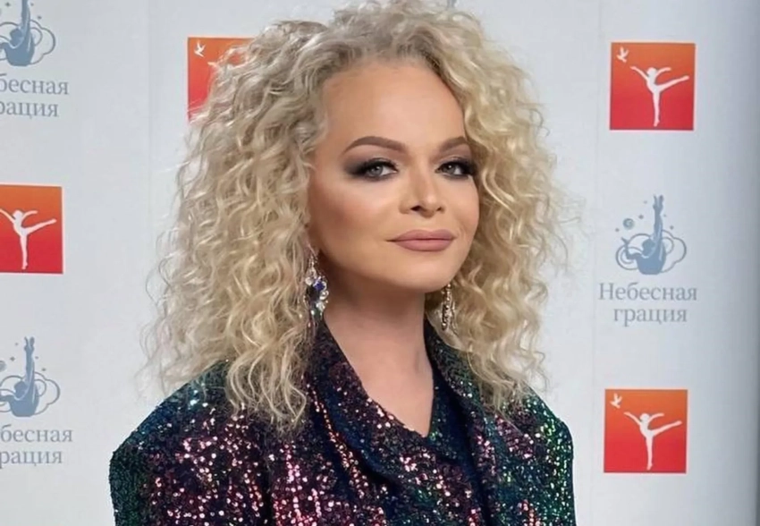 "Клип создан под воздействием мошенников". Ларису Долину не стали вырезать из новогоднего фильма ТНТ