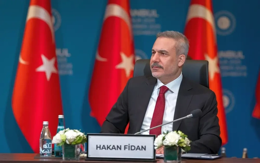 Глава МИД Турции призвал Европу помочь Киеву принять отказ от территорий