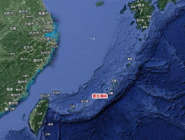 Позор японским милитаристам!