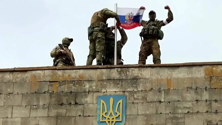 Хотим сохранить страну — надо говорить о наших победах. Переговоры потом...