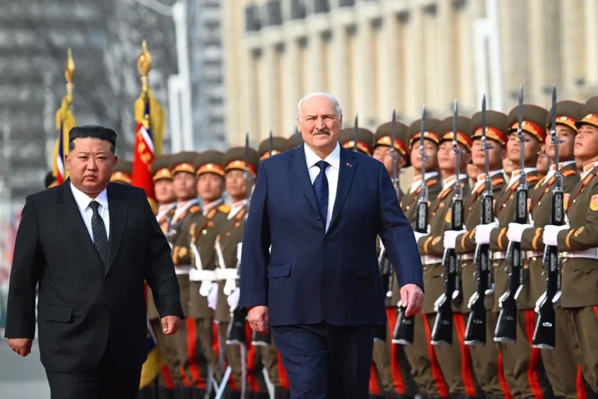 Лукашенко на встрече с главой КНДР: Запад не будет в восторге от наших отношений